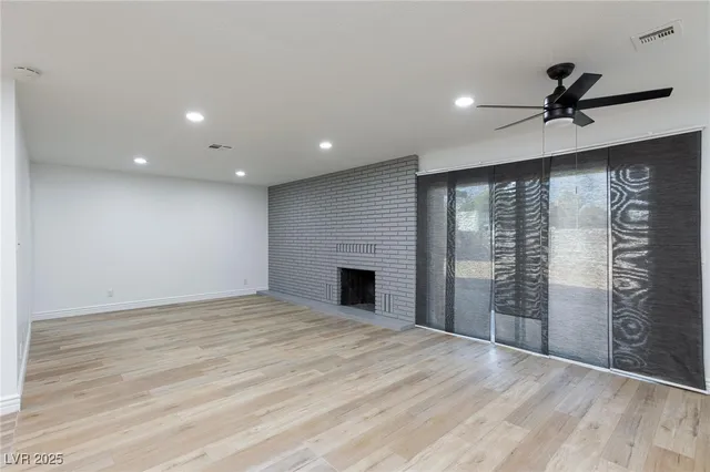 $2,000 | 1513 Bryn Mawr Avenue, Las Vegas, NV 89102