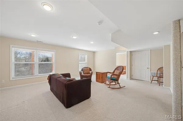 $310,000 | 1396 Parkview Estates Drive, Ellisville, MO 63021