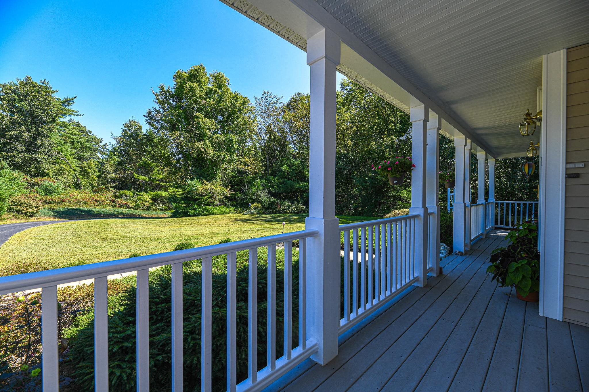 23 Millhouse Road Epsom, NH 03234 - Photo 7 of 59