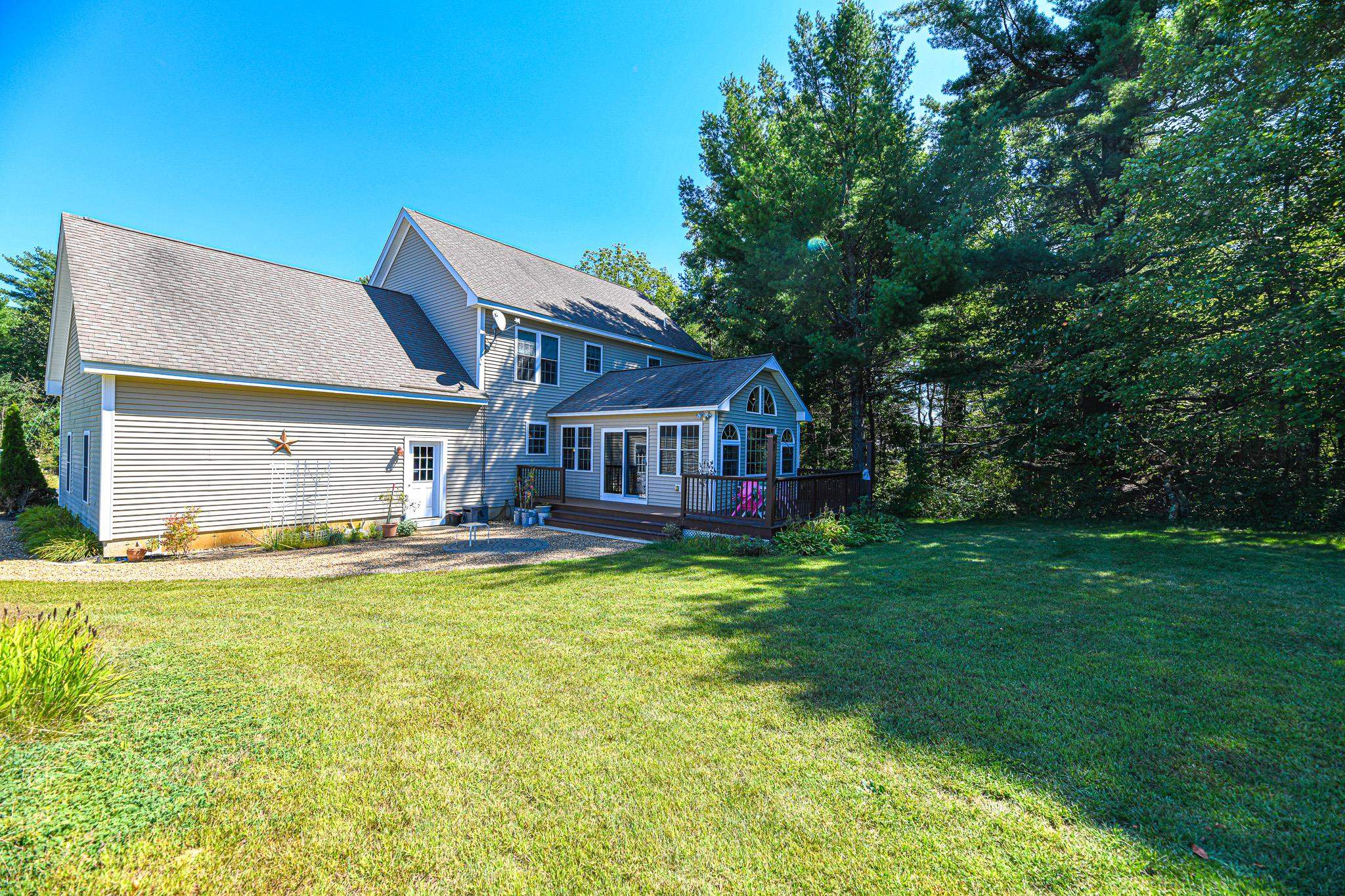 23 Millhouse Road Epsom, NH 03234 - Photo 8 of 59