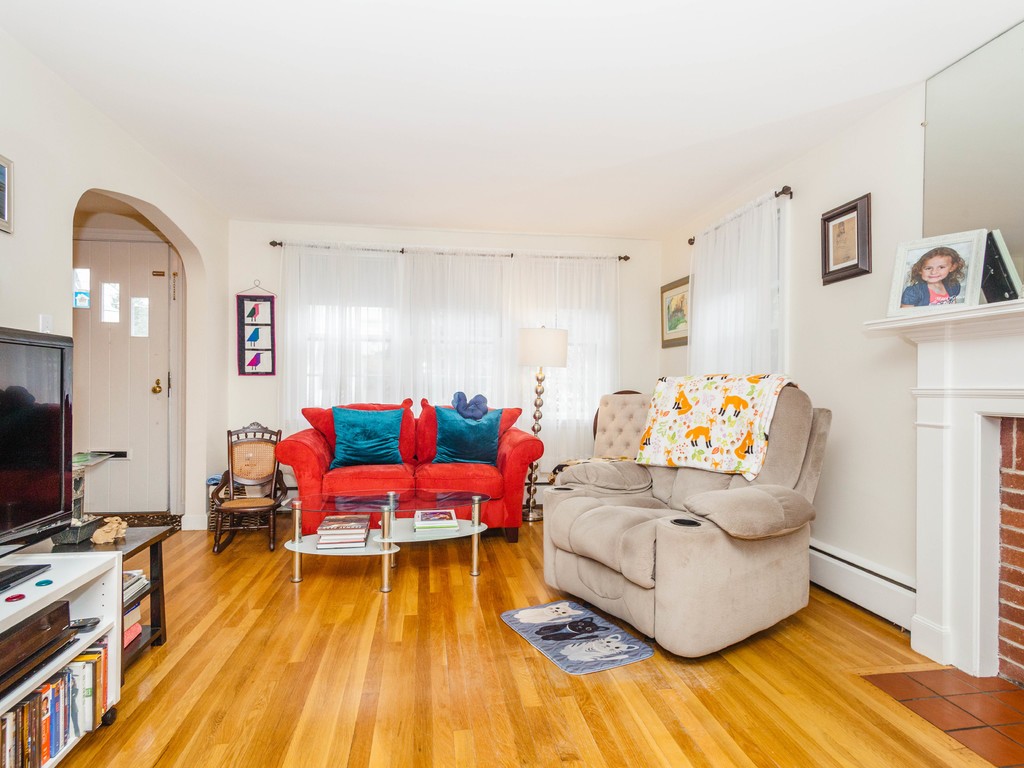 100 Hawthorne Road Waltham, MA 02451 - Photo 9 of 29 Gallery Image 9