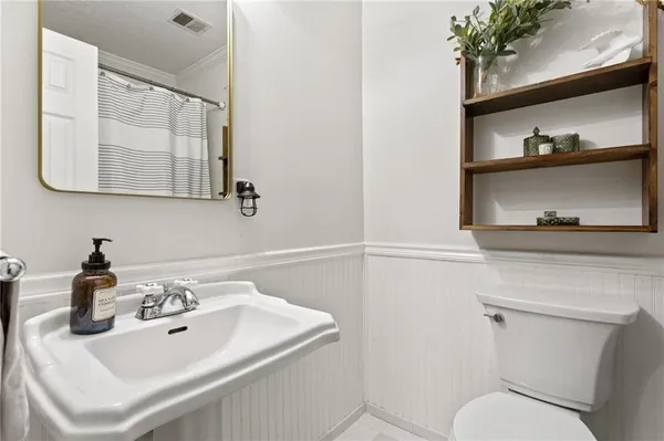 $525,000 | 2624 Peeler Road, Atlanta, GA 30360