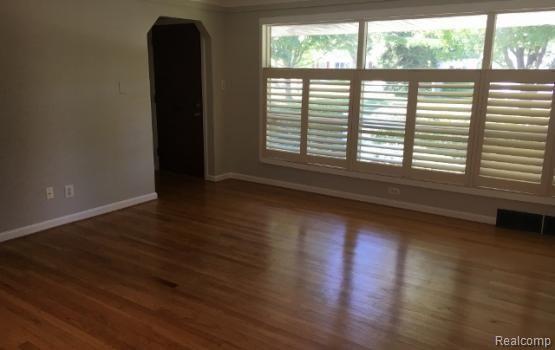 1823 Bradford Road Birmingham, MI 48009 - Photo 13 of 33