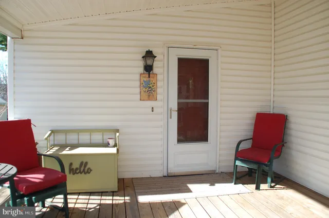 $180,000 | 412 Westbury Drive, Souderton, PA 18964