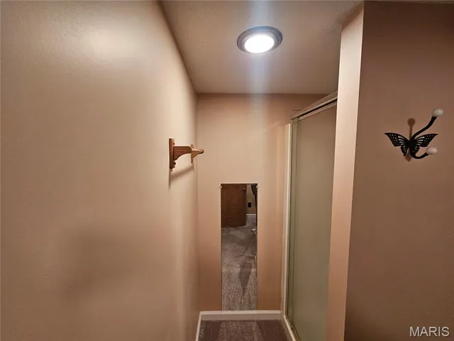 $240,000 | 2 Rainbow Circle, Montgomery City, MO 63361