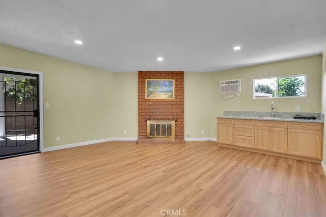 $1,600 | 9241 Vicki Drive, Santa Fe Springs, CA 90670