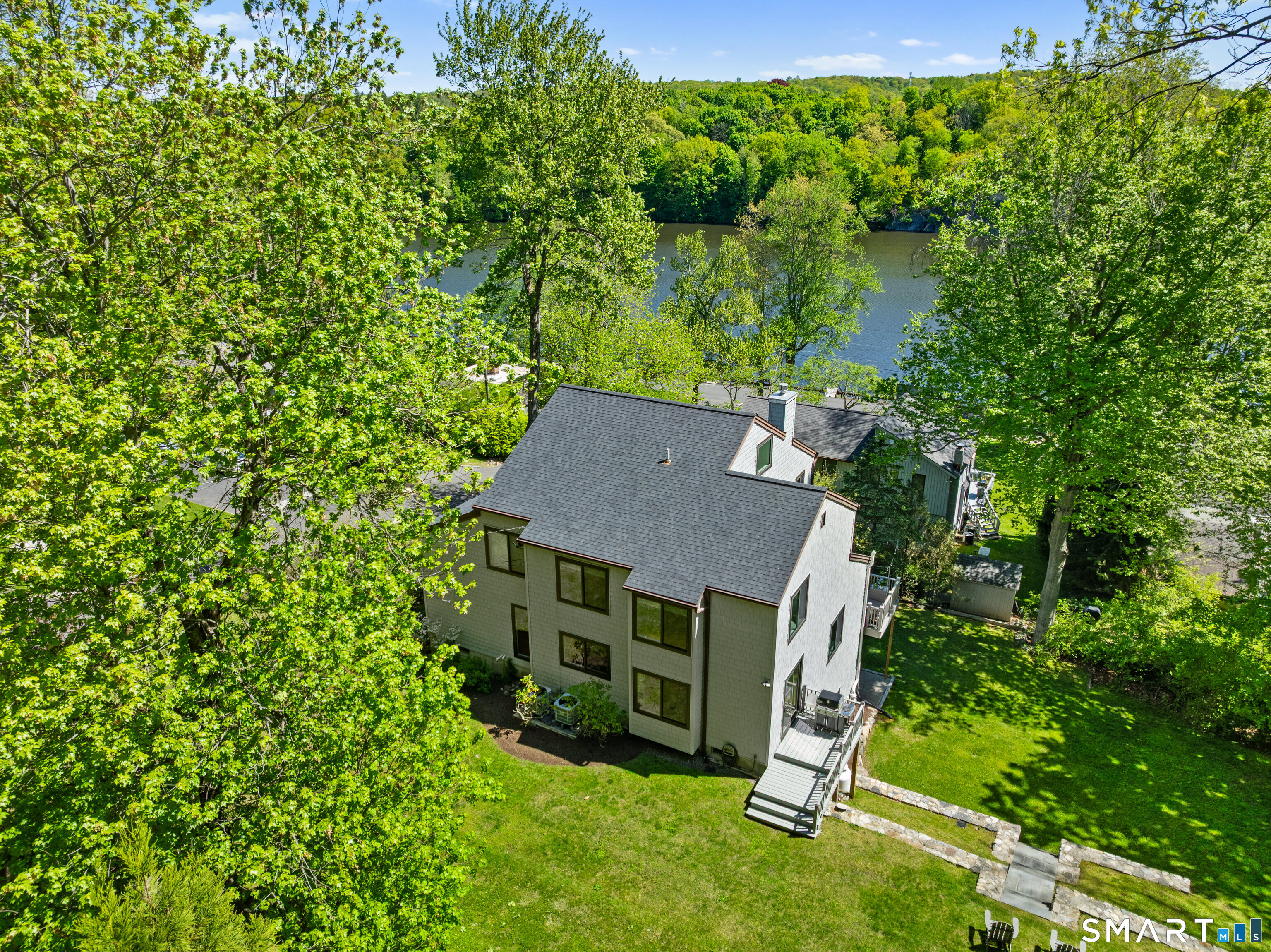 9 1st Lane Ridgefield, CT 06877 - Photo 36 of 40 Large flat upper lawn.