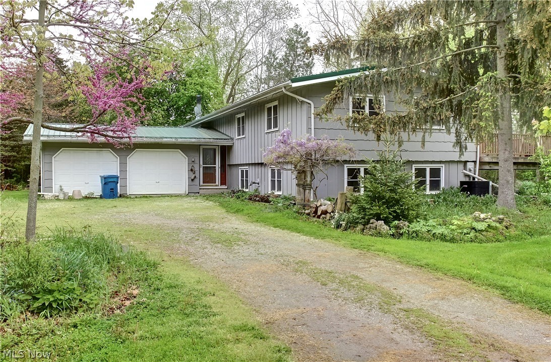 1407 South Dubbert Road Port Clinton, OH 43452 - Photo 1 of 24 Gallery Image 1