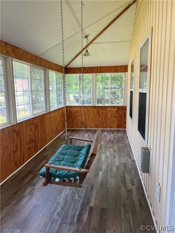 233 Washington Drive Reedville, VA 22539 - Photo 3 of 25 Gallery Image 3