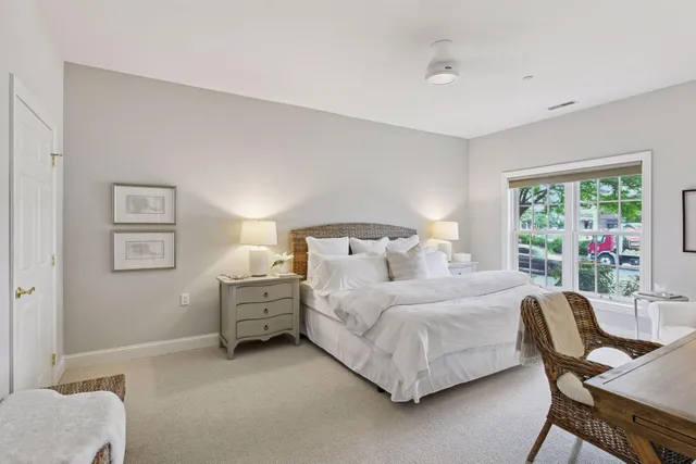 $899,900 | 5000 Halifax Avenue South, Unit 107, Edina, MN 55424