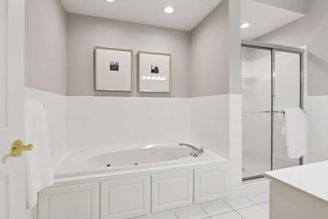 $899,900 | 5000 Halifax Avenue South, Unit 107, Edina, MN 55424