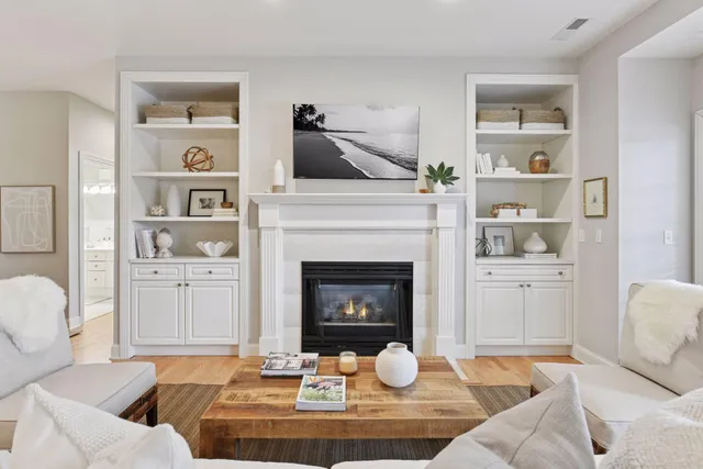 $899,900 | 5000 Halifax Avenue South, Unit 107, Edina, MN 55424