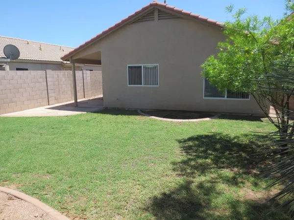 $1,995 | 2016 East Bluefield Avenue, Phoenix, AZ 85022