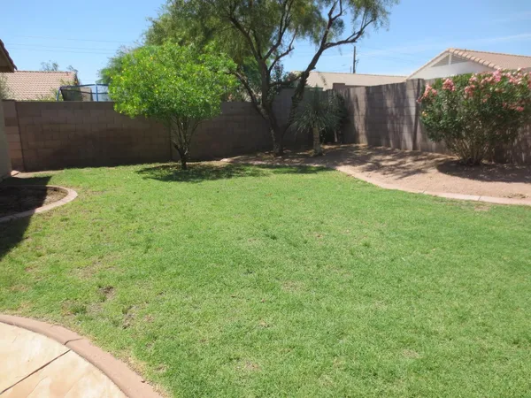$1,995 | 2016 East Bluefield Avenue, Phoenix, AZ 85022