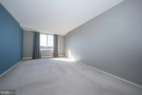 $179,900 | 191 Presidential Boulevard, Unit R822, Bala Cynwyd, PA 19004