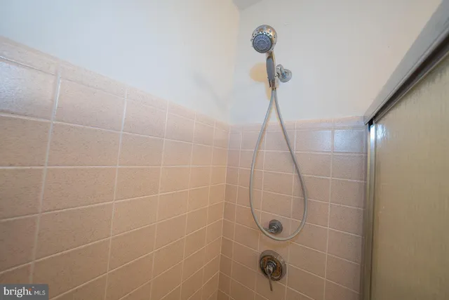 $179,900 | 191 Presidential Boulevard, Unit R822, Bala Cynwyd, PA 19004