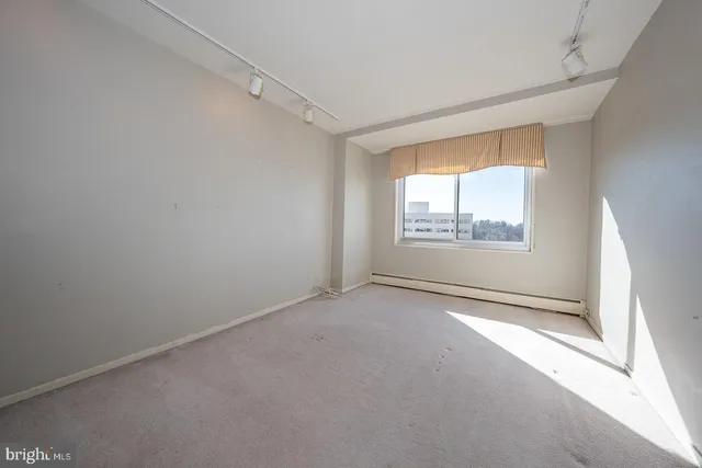 $179,900 | 191 Presidential Boulevard, Unit R822, Bala Cynwyd, PA 19004