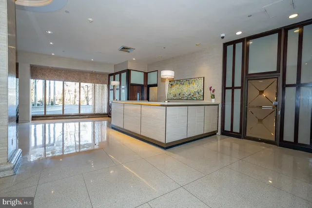 $179,900 | 191 Presidential Boulevard, Unit R822, Bala Cynwyd, PA 19004