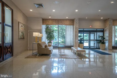$179,900 | 191 Presidential Boulevard, Unit R822, Bala Cynwyd, PA 19004