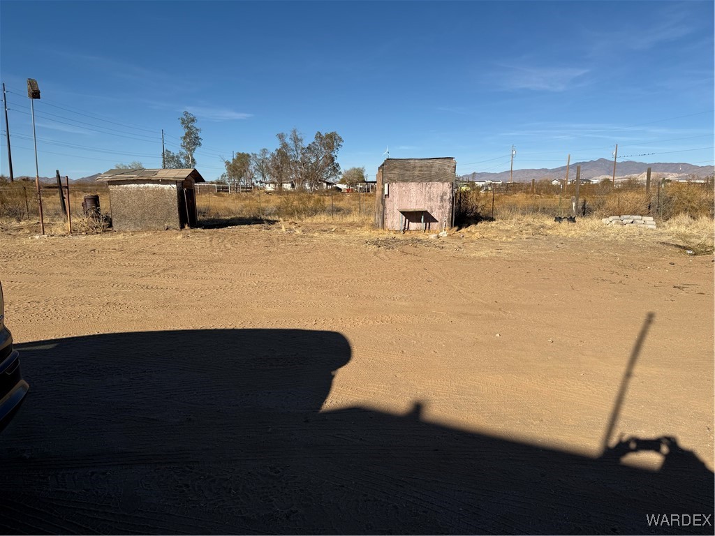 3694 Colorado Road Golden Valley, AZ 86413 - Photo 7 of 38 Yard