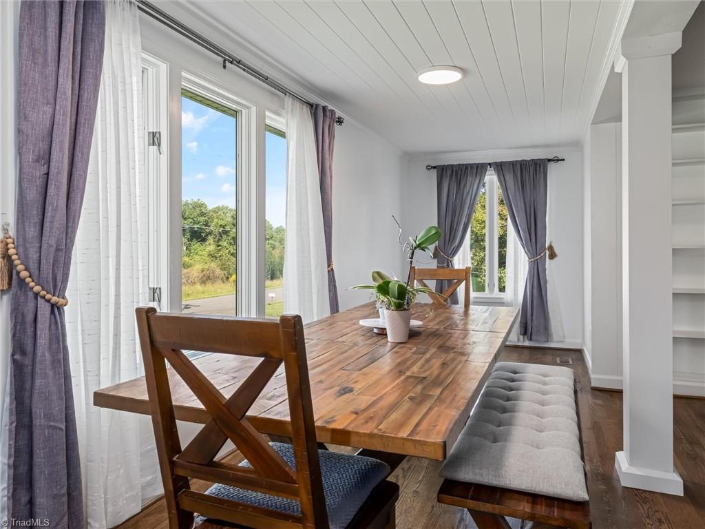2028 Fancy Gap Road Mount Airy, NC 27030 - Photo 6 of 32 Gallery Image 6