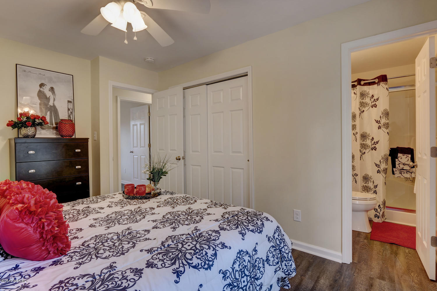 610 Winchester Road Jacksonville, NC 28546 - Photo 17 of 32 610 Winchester Rd Jacksonville-large-017