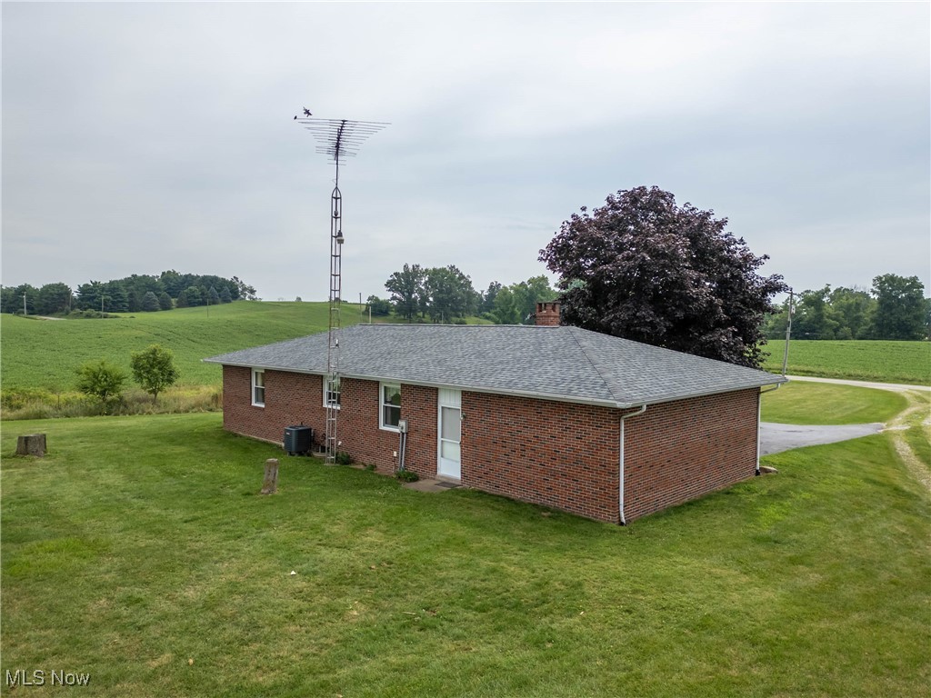 5719 Millbrook Road Shreve, OH 44676 - Photo 4 of 25 Gallery Image 4
