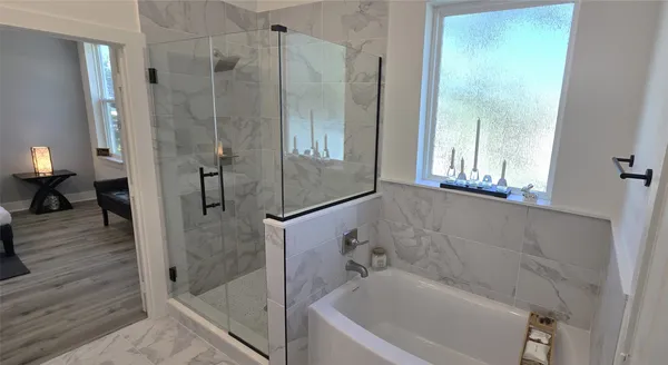 $2,450 | 4922 Hoover Street, Unit C, Houston, TX 77092