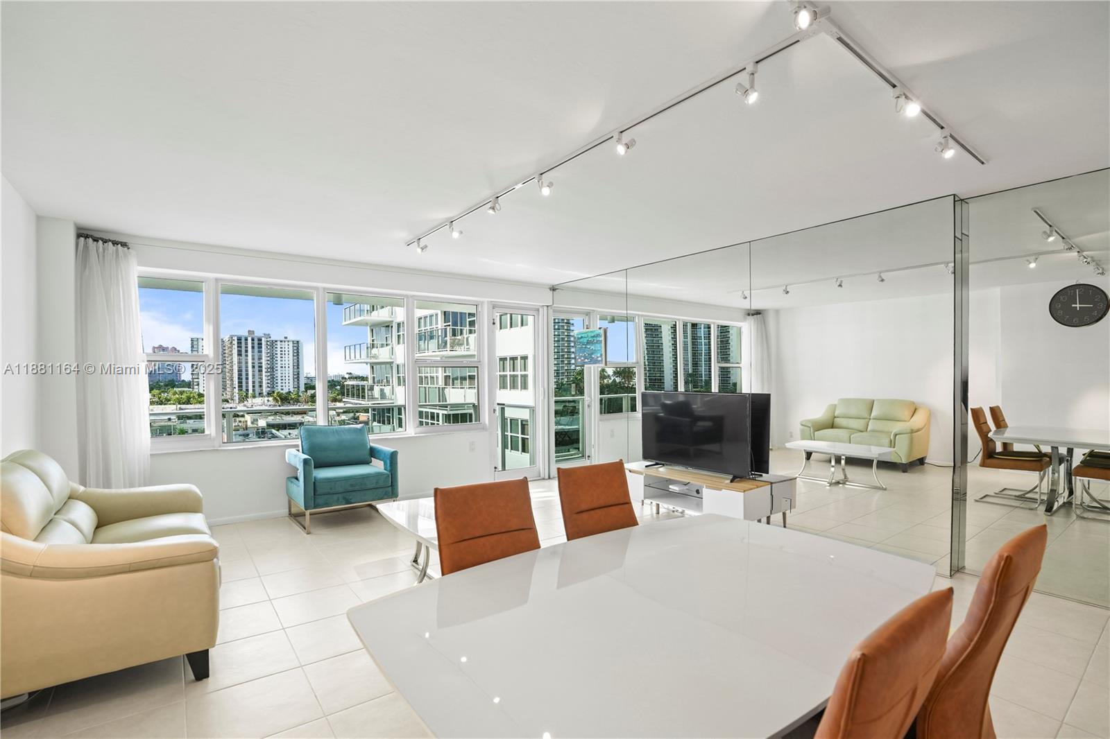 3333 Northeast 34th Street, Unit 711 Fort Lauderdale, FL 33308 - Photo 1 of 21