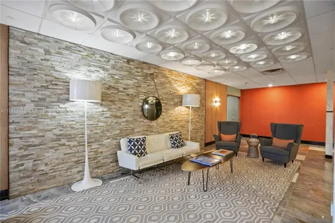 $199,000 | 3333 Northeast 34th Street, Unit 711, Fort Lauderdale, FL 33308