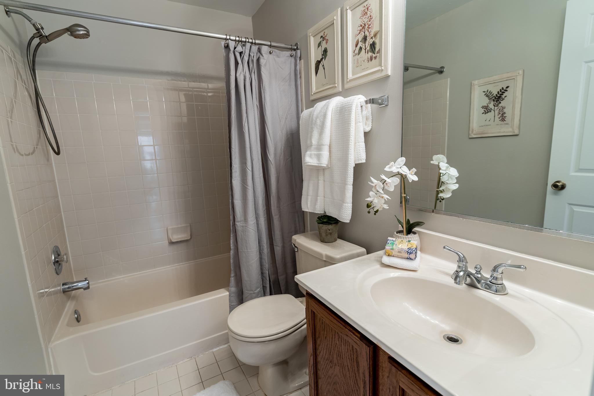 3455 Hewitt Avenue Silver Spring, MD 20906 - Photo 14 of 18 Full Hall Bath