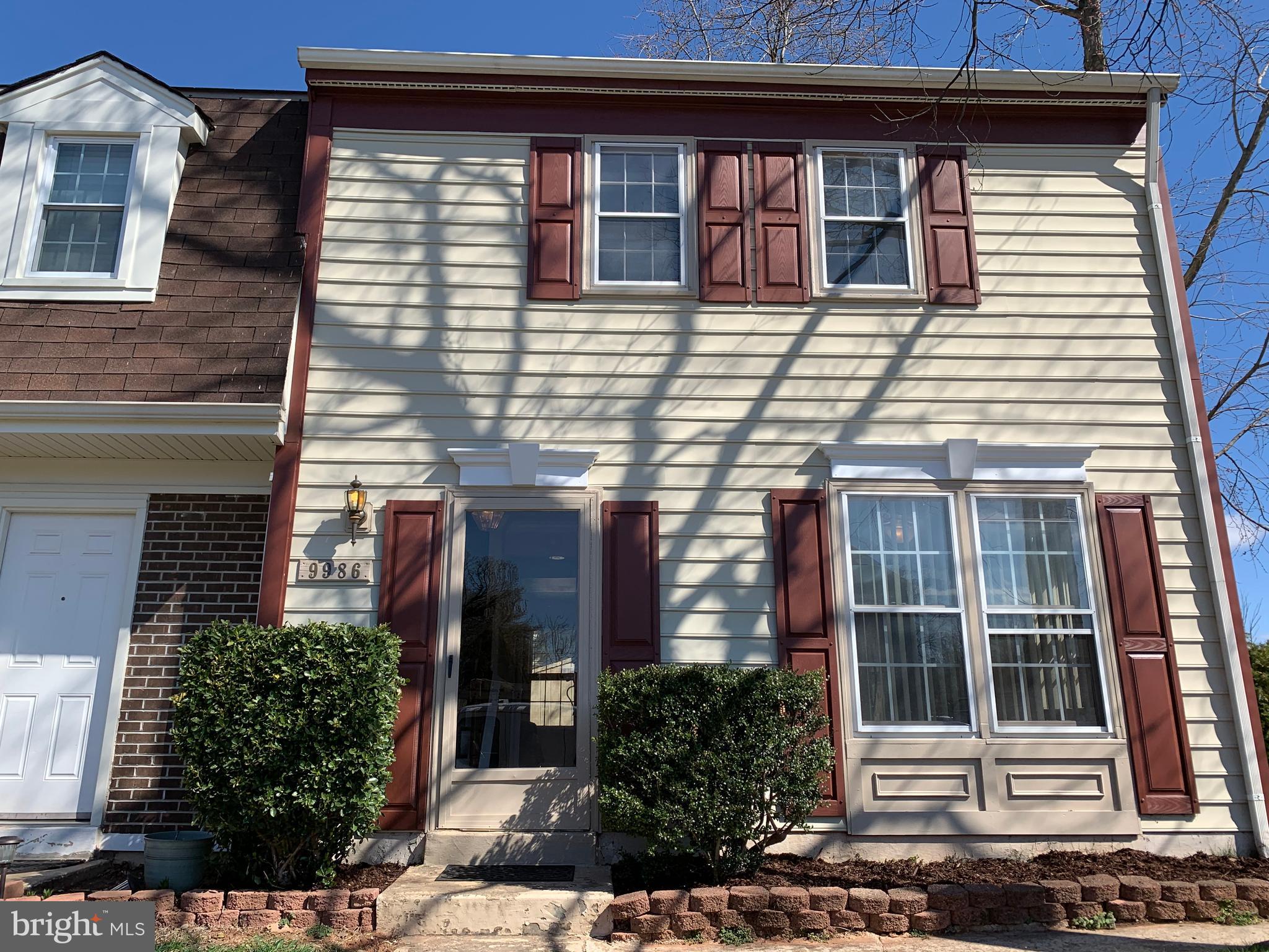 9986 Confederate Trail Manassas, VA 20110 - Photo 1 of 18 End Unit