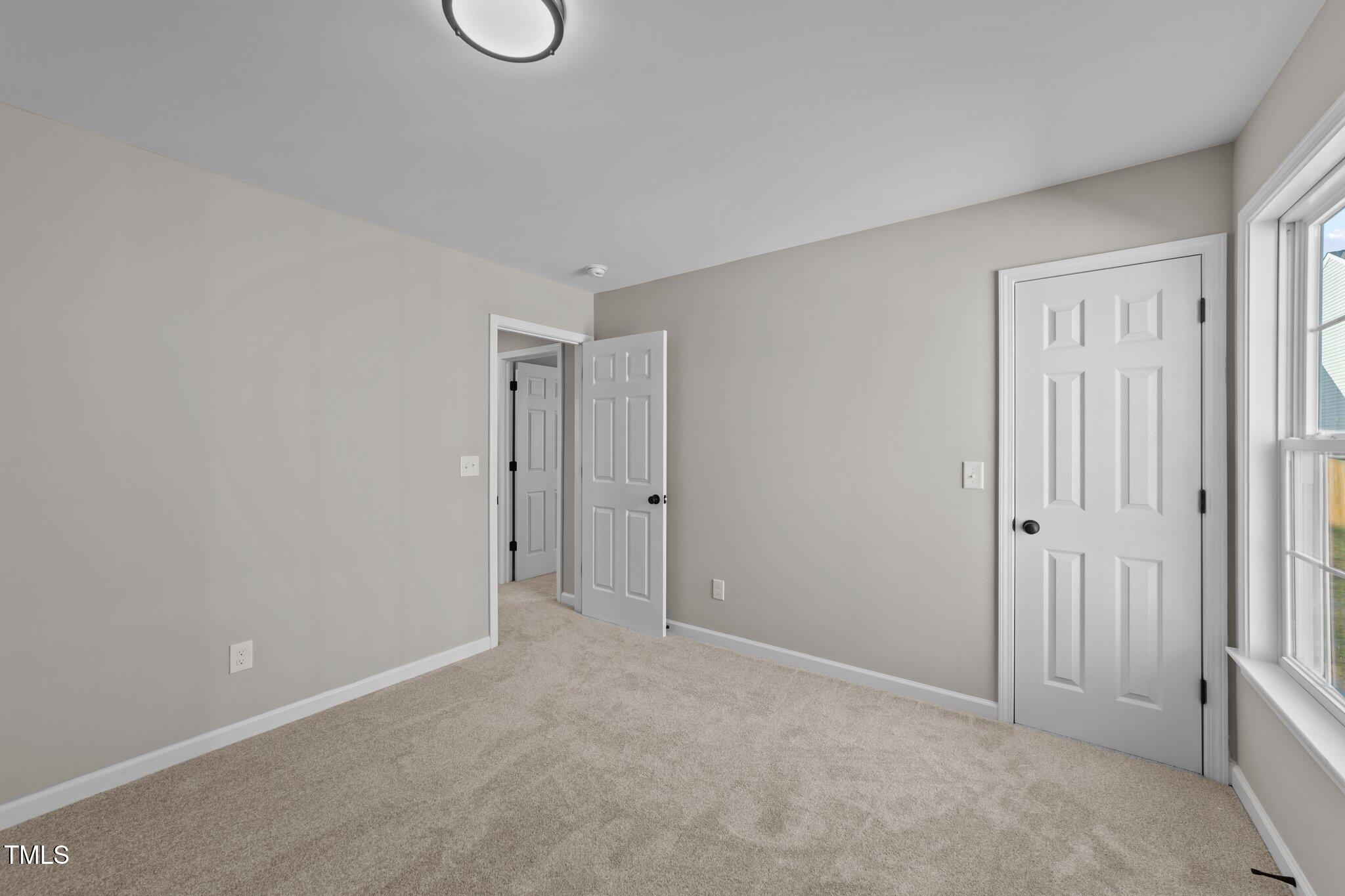 1612 Pebble Ridge Drive Raleigh, NC 27610 - Photo 28 of 31 34-web-or-mls-VB4A2845