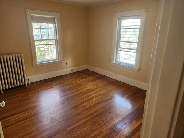 $2,550 | 106 Elm Street, Unit 1, Belmont, MA 02478