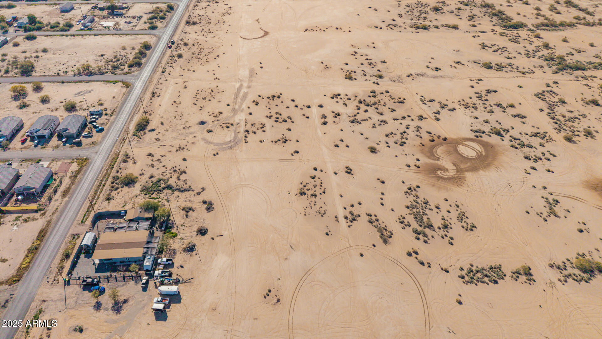 6315 North Greenhow Road, Unit 21 Eloy, AZ 85131 - Photo 8 of 21 a bathroom with a bathtub and shower