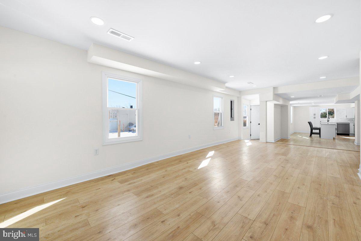 3511 Old Frederick Road Baltimore, MD 21229 - Photo 3 of 24