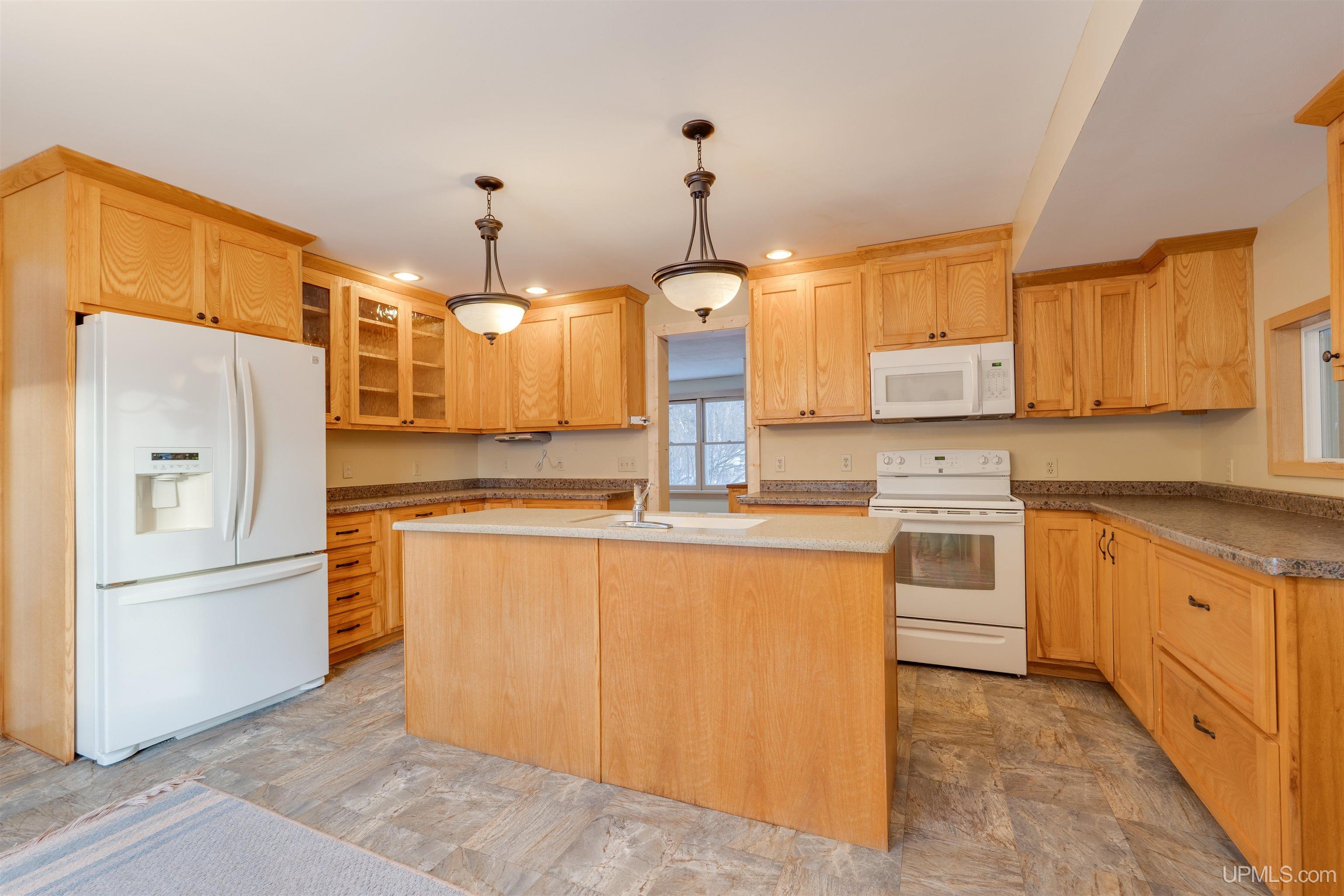 8045 West Co Road Manistique, MI 49854 - Photo 9 of 79