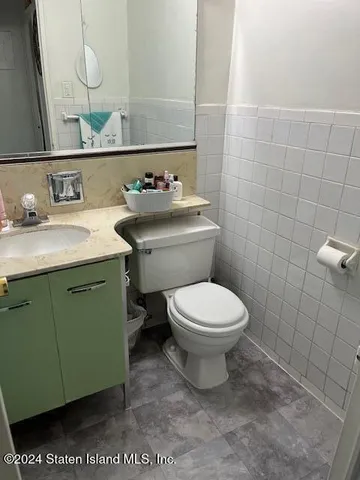 $145,000 | 1000 Clove Road, Unit 10N | Silver Lake