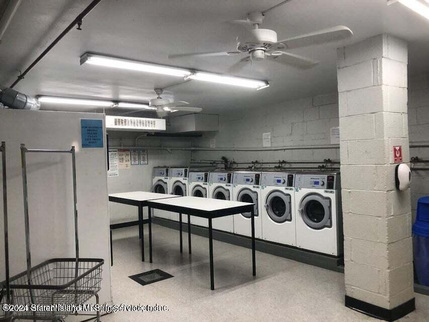 1000 Clove Road, Unit 10N Staten Island, NY 10301 - Photo 24 of 35 Laundry Room