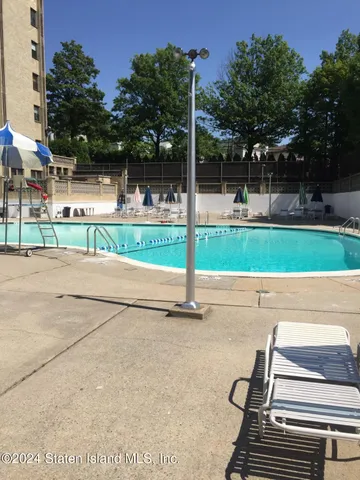 $145,000 | 1000 Clove Road, Unit 10N | Silver Lake