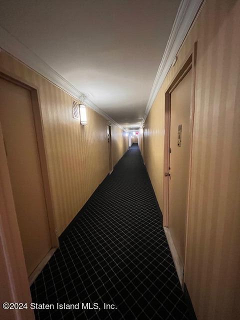 1000 Clove Road, Unit 10N Staten Island, NY 10301 - Photo 7 of 35 Hallway