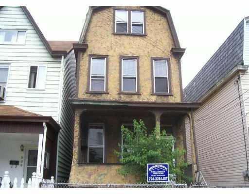 904 Robinson Street McKees Rocks, PA 15136 - Photo 1 of 1 Exterior Front.
