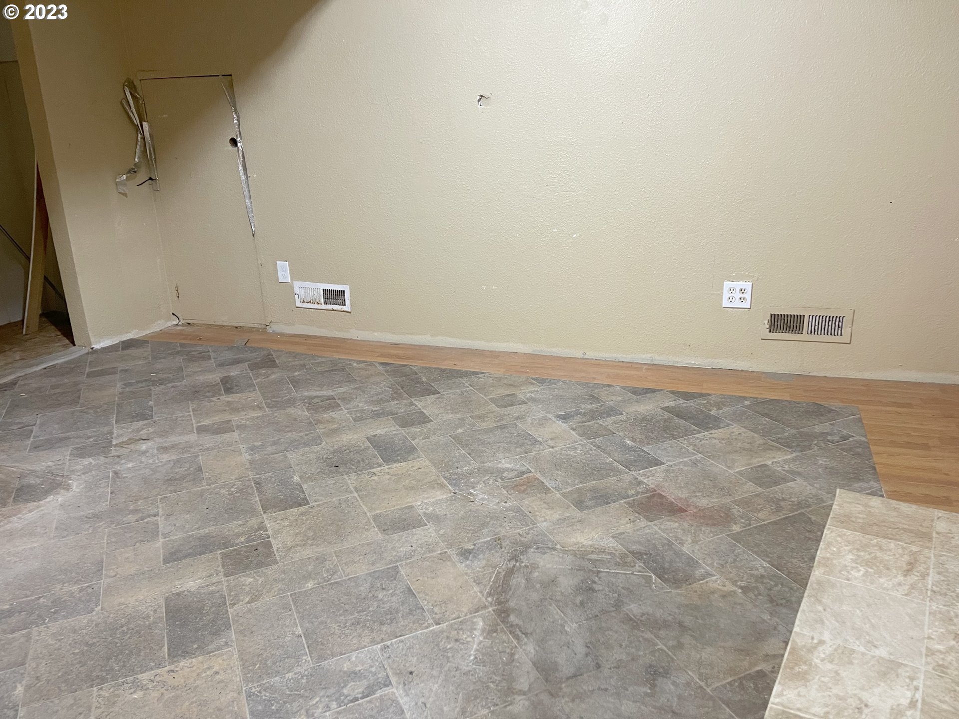 74479 Columbia River Highway Rainier, OR 97048 - Photo 20 of 21 a view of room