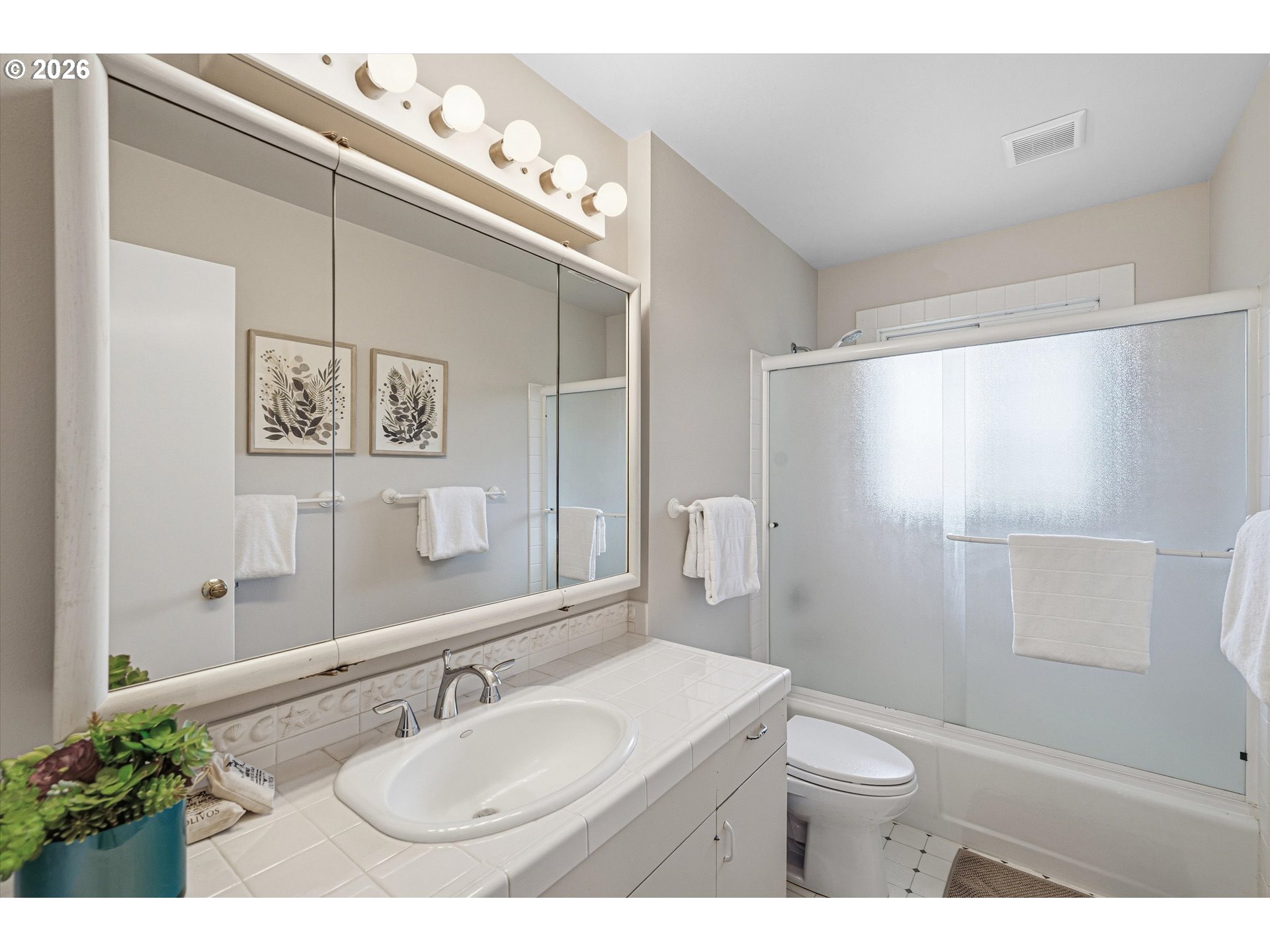 11021 Southwest 59th Avenue Portland, OR 97219 - Photo 26 of 47