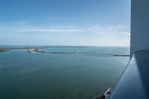 $1,385,000 | 1331 Brickell Bay Drive, Unit 408, Miami, FL 33131