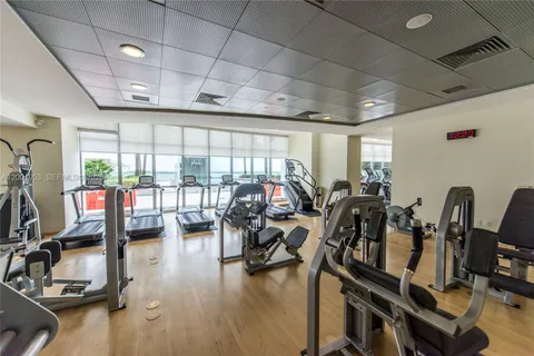 $1,385,000 | 1331 Brickell Bay Drive, Unit 408, Miami, FL 33131