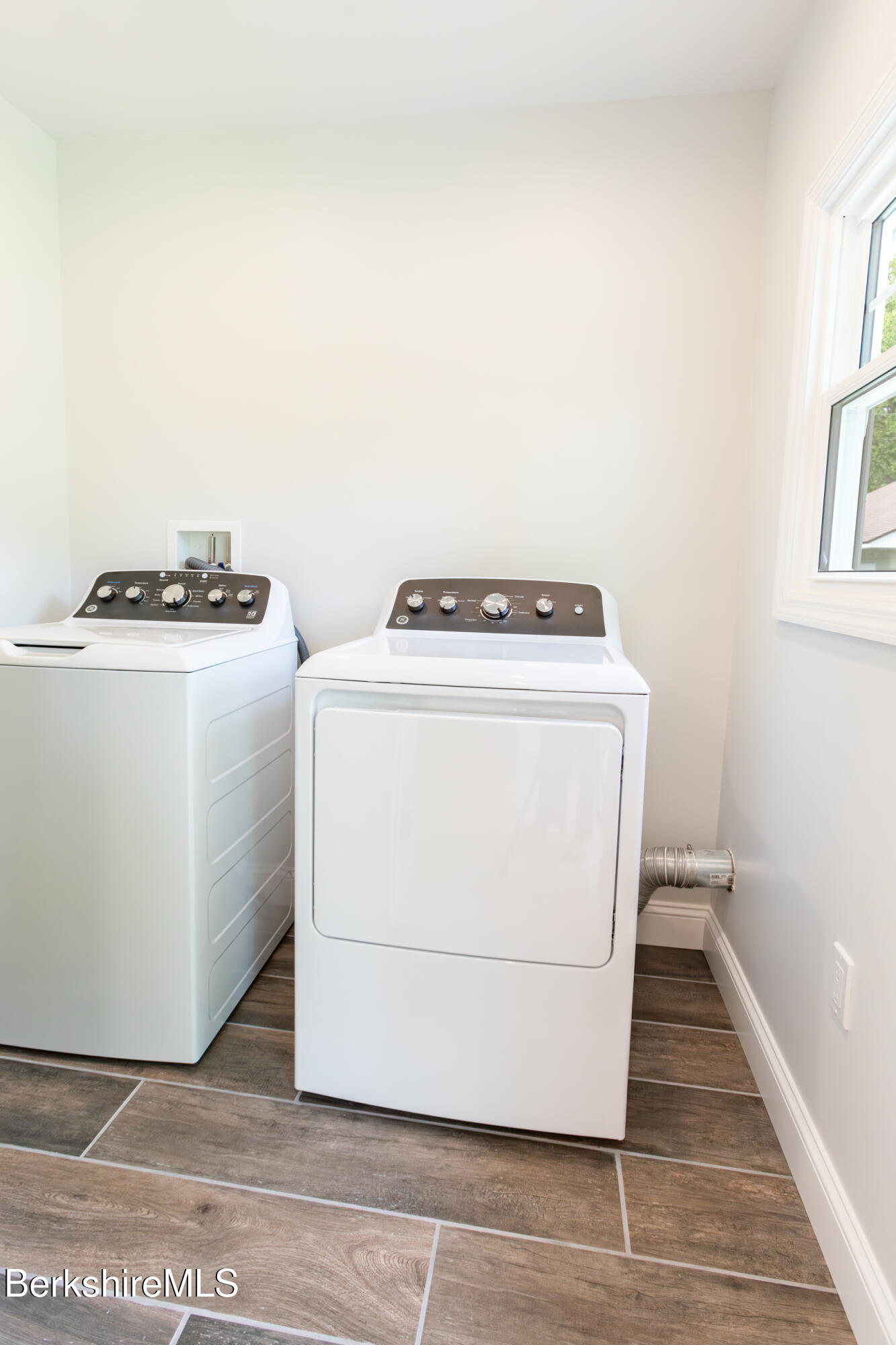 96 Anthony Road Dalton, MA 01226 - Photo 16 of 32 1st Floor Laundry