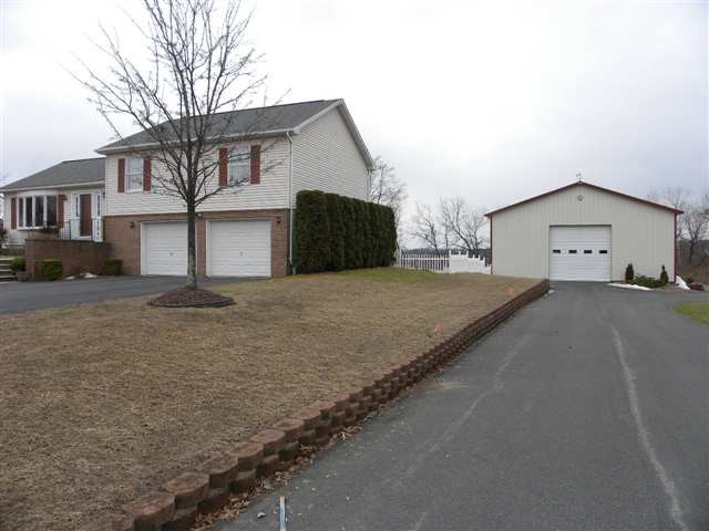 10 Dunsbach Ferry Road Latham, NY 12110 - Photo 1 of 8 Photo 1
