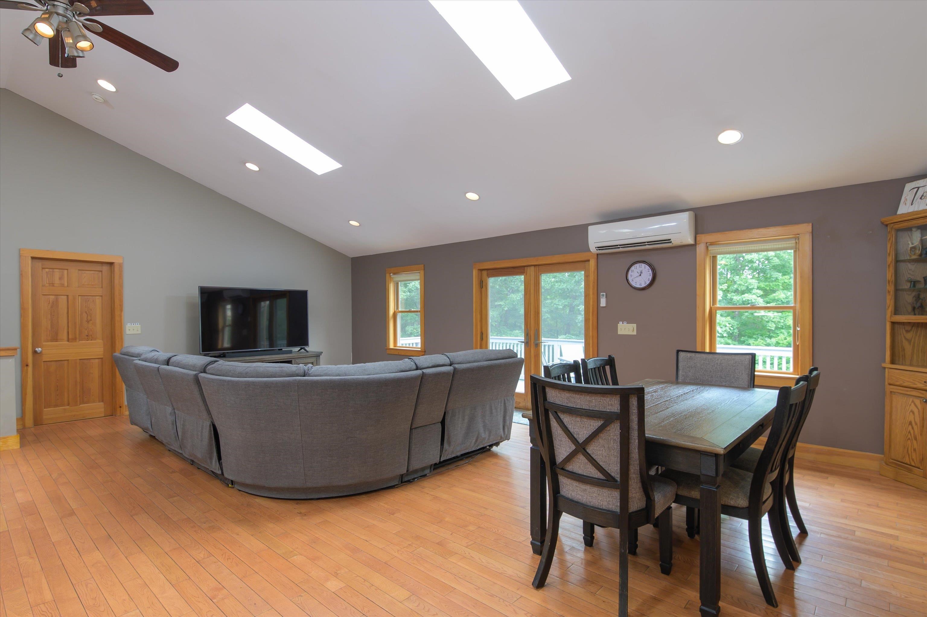 46 Pearce Circle Rockingham, VT 05101 - Photo 15 of 56 Gallery Image 15