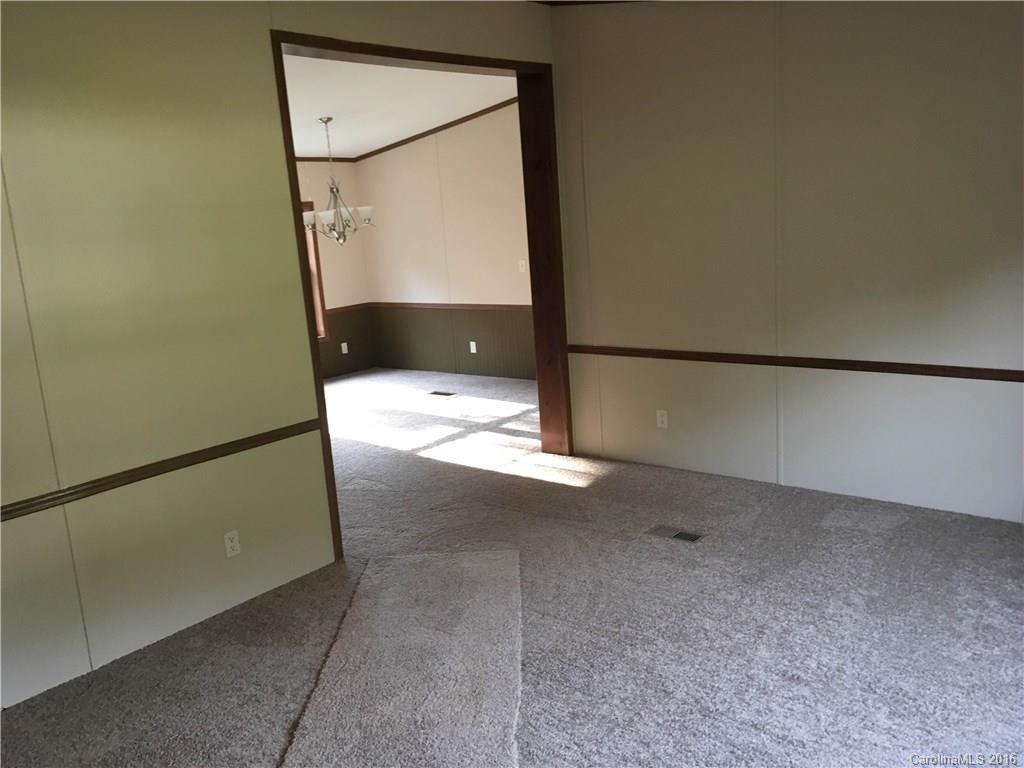 2531 Eagle Point Road Clover, SC 29710 - Photo 2 of 11